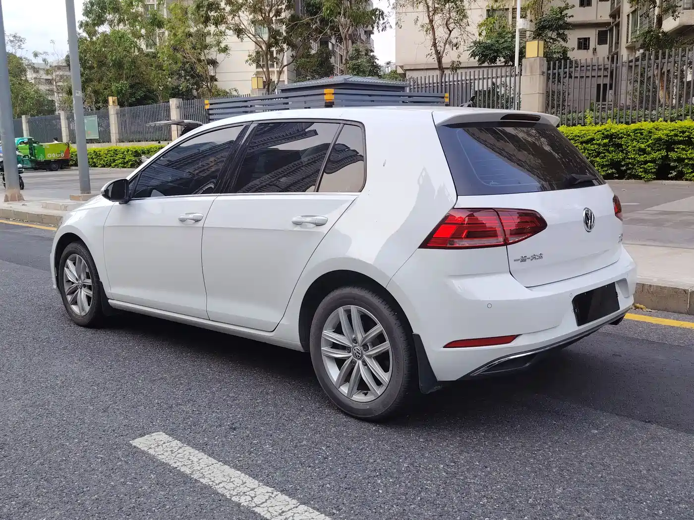 Volkswagen Golf 2018 230TSI Automatic Comfort фото 7
