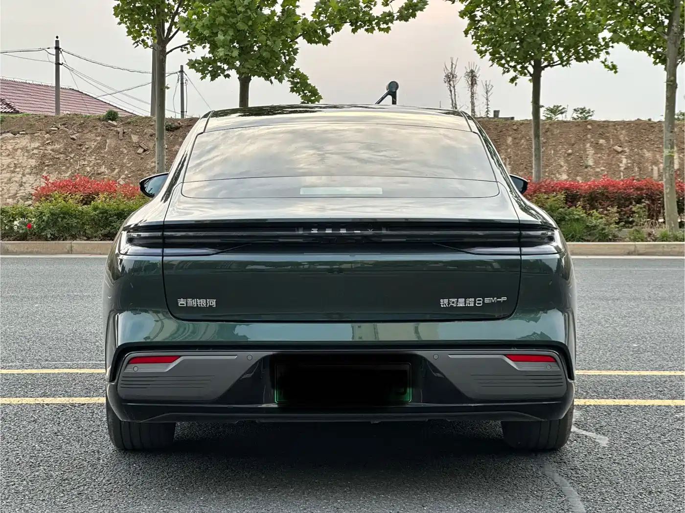 Geely Galaxy Galaxy Xingyao 8 2025 130km EM-P Starship Edition фото 6