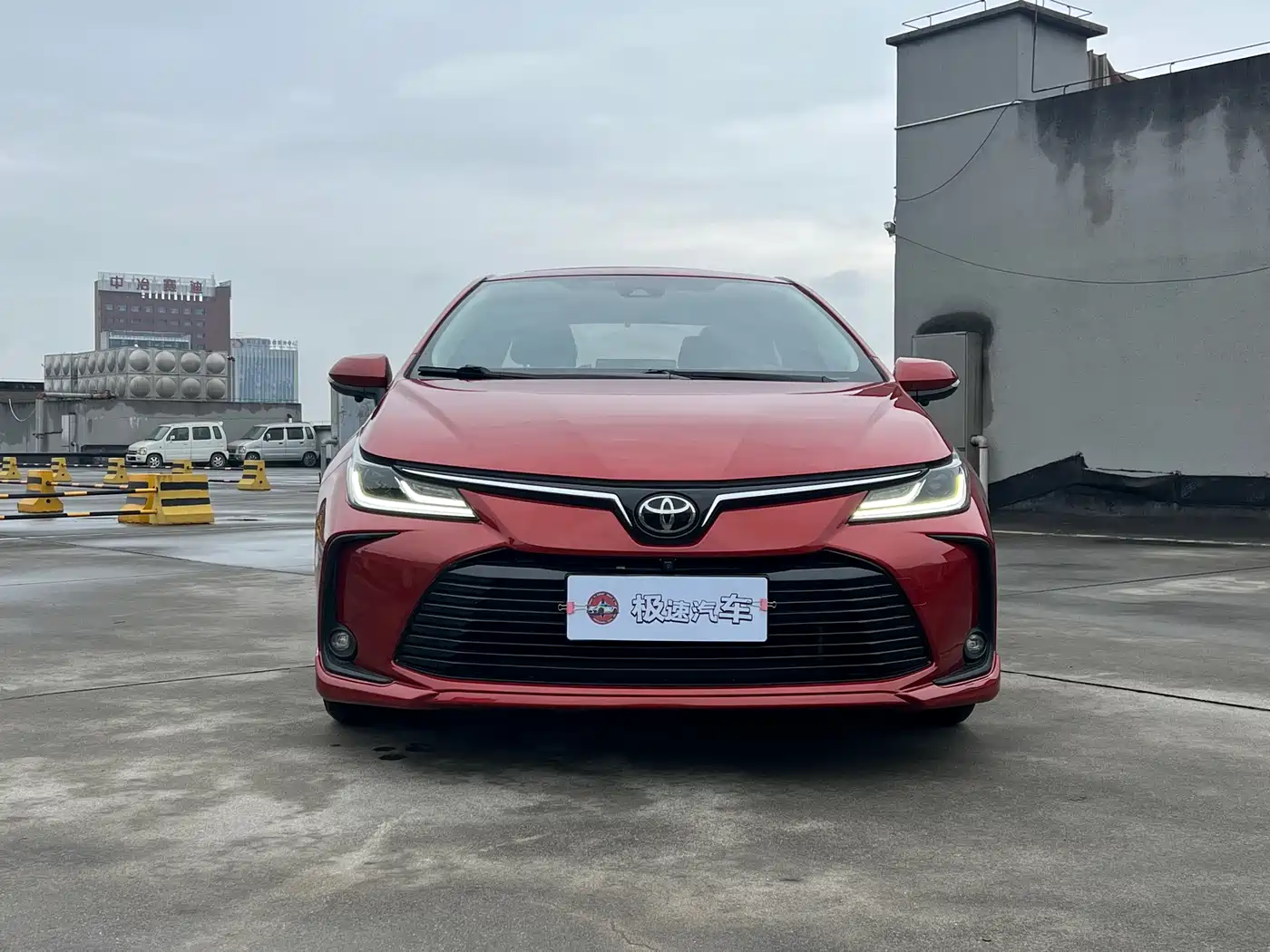 Toyota Corolla 2019 1.2T S-CVT Sport Edition фото 2