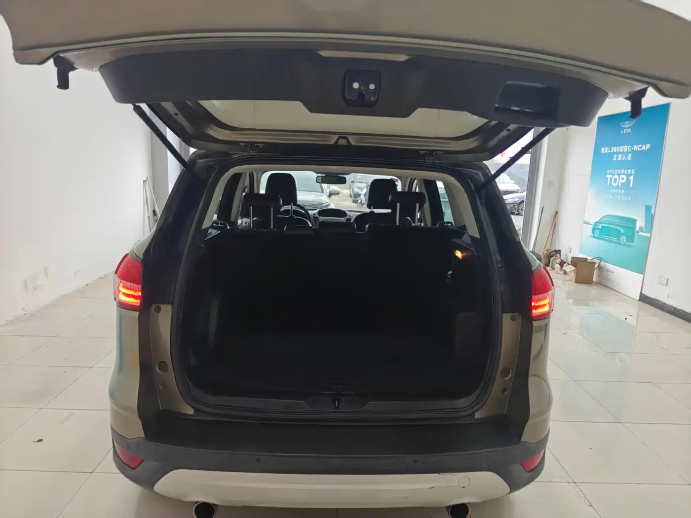 Ford Kuga 2013 2013 1.6L GTDi FWD Comfort