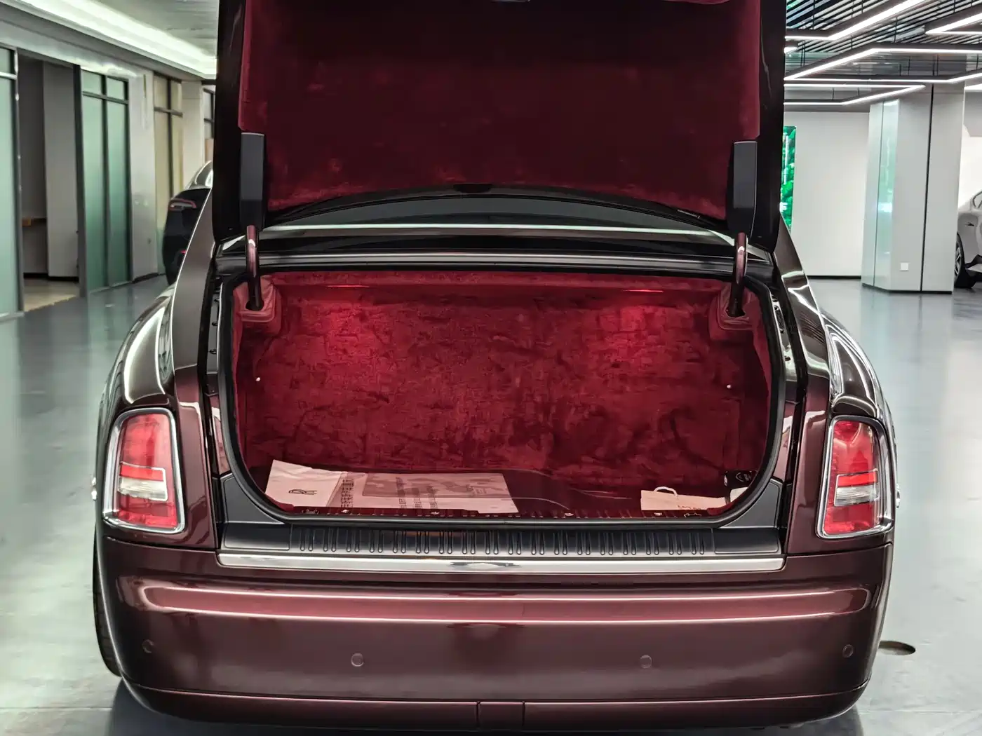 Фото 27 - Rolls-Royce Phantom
