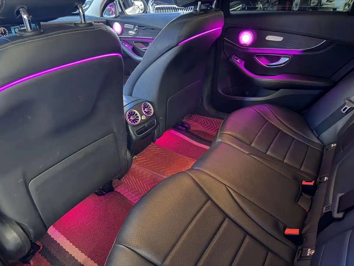 Фото 9 - Mercedes-Benz C-Class