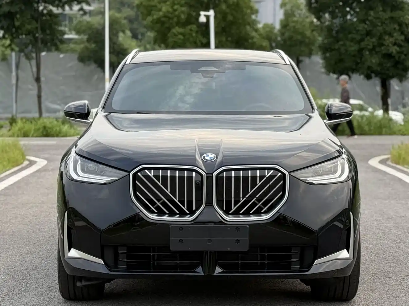 Photo 2 - BMW X3