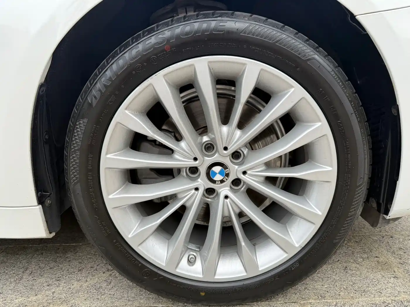 BMW 5 Series 2021 525Li Luxury Package фото 18