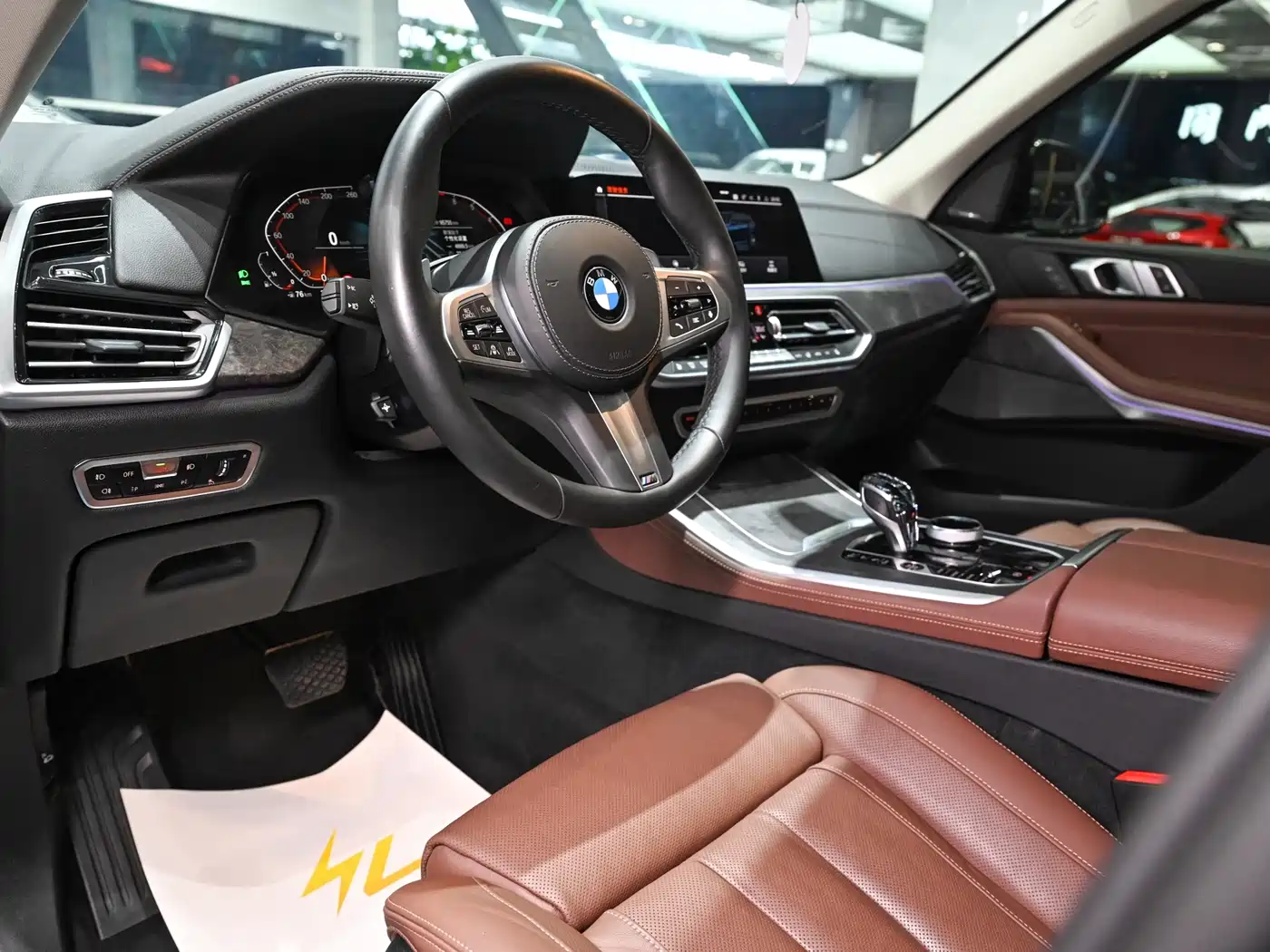BMW X5 (Import) 2020 xDrive40i Premium M Sport Package фото 11