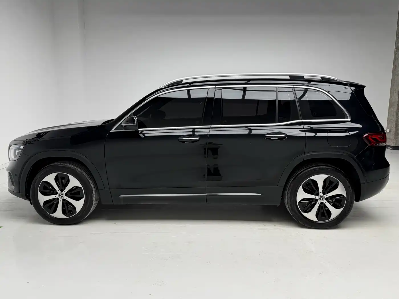Mercedes-Benz GLB 2023 GLB 220 Style фото 7