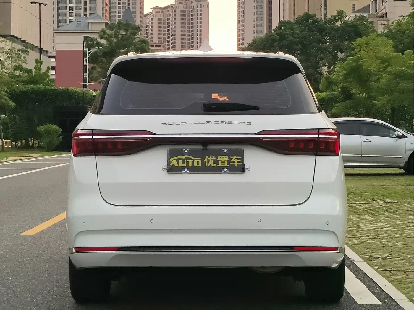 BYD Song MAX 2021 2021 Upgrade 1.5T Automatic Luxury Edition 6-Seater