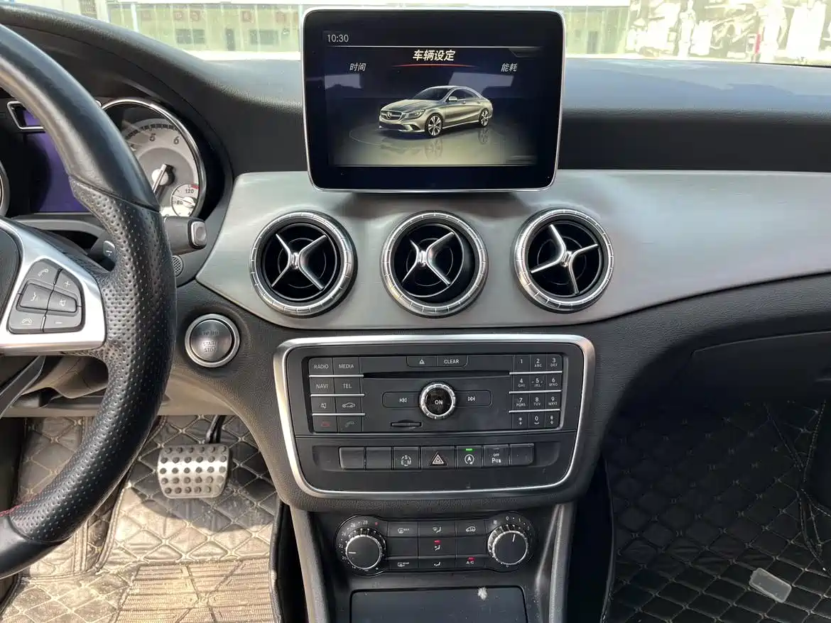 Mercedes-Benz CLA (Import) 2015 CLA 220 4MATIC фото 10