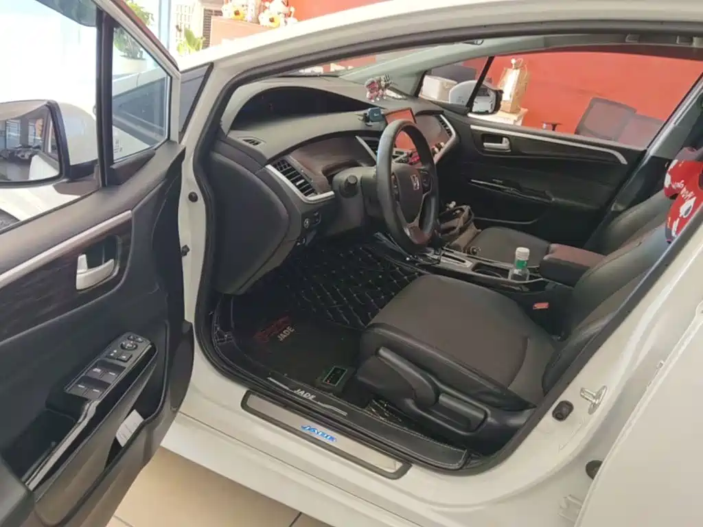 Honda Jade 2019 2017 210TURBO CVT Fashion Edition 5-seater