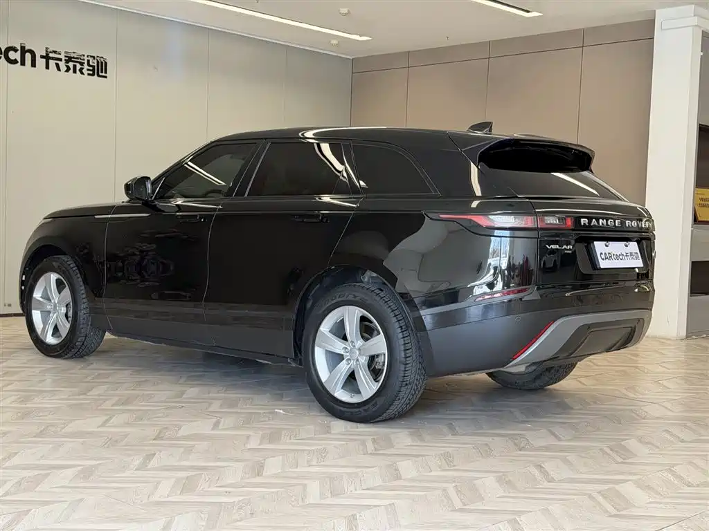 Land Rover Range Rover Velar 2019 250PS фото 7