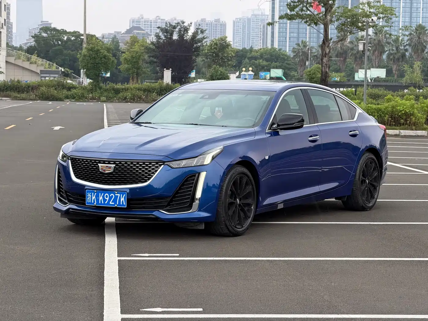Cadillac Cadillac CT5 2022 28T Luxury Edition