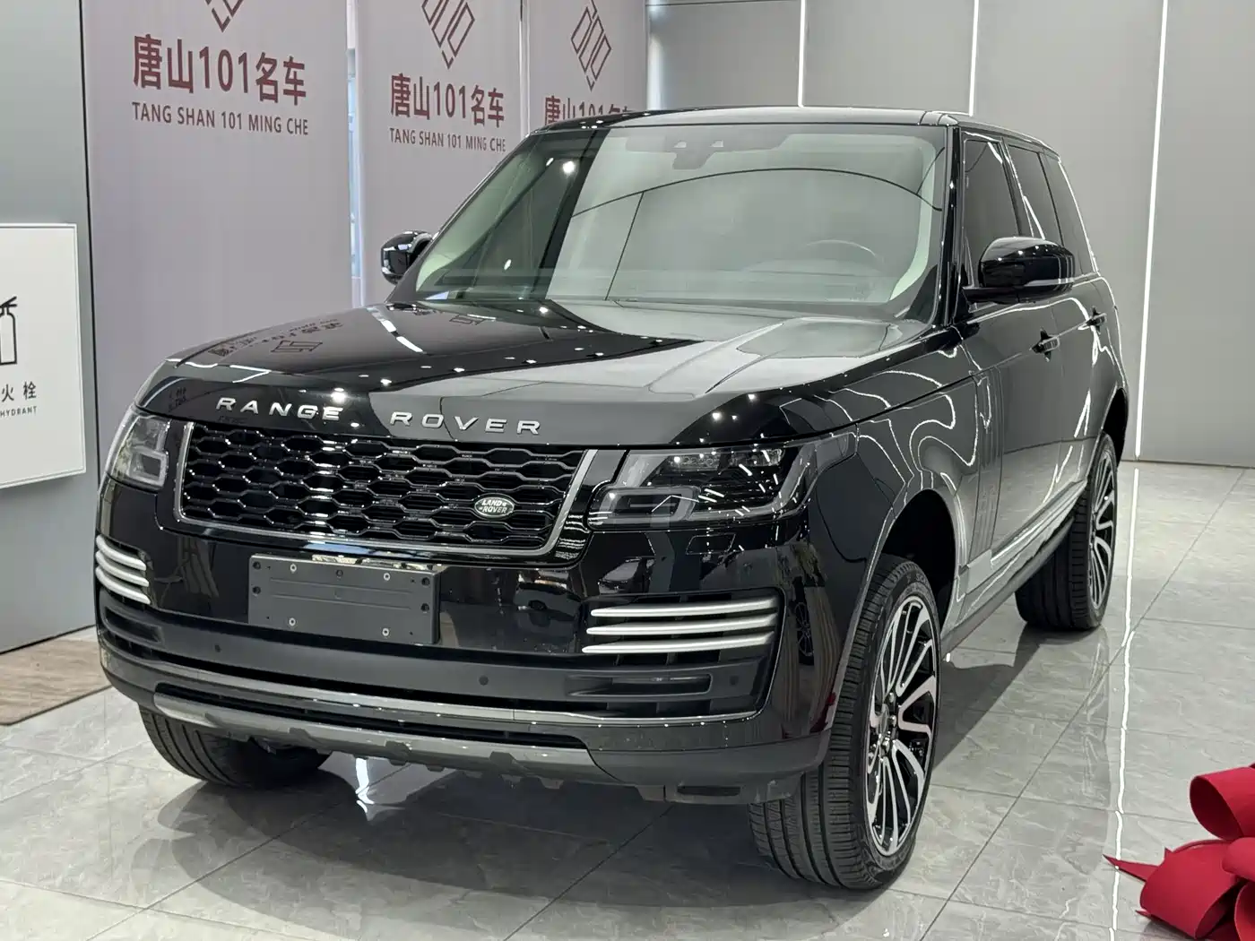 Land Rover Range Rover 2018 3.0 SC V6 Golden Age Edition
