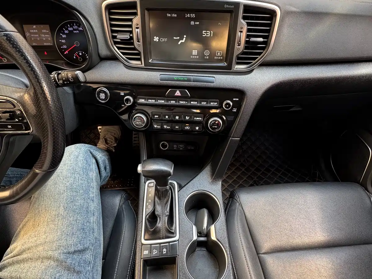 Фото 9 - Kia KX5