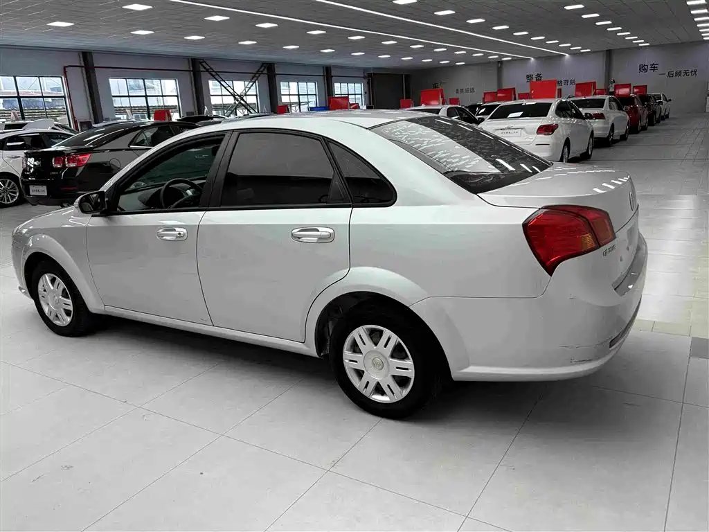 Фото 12 - Buick Excelle