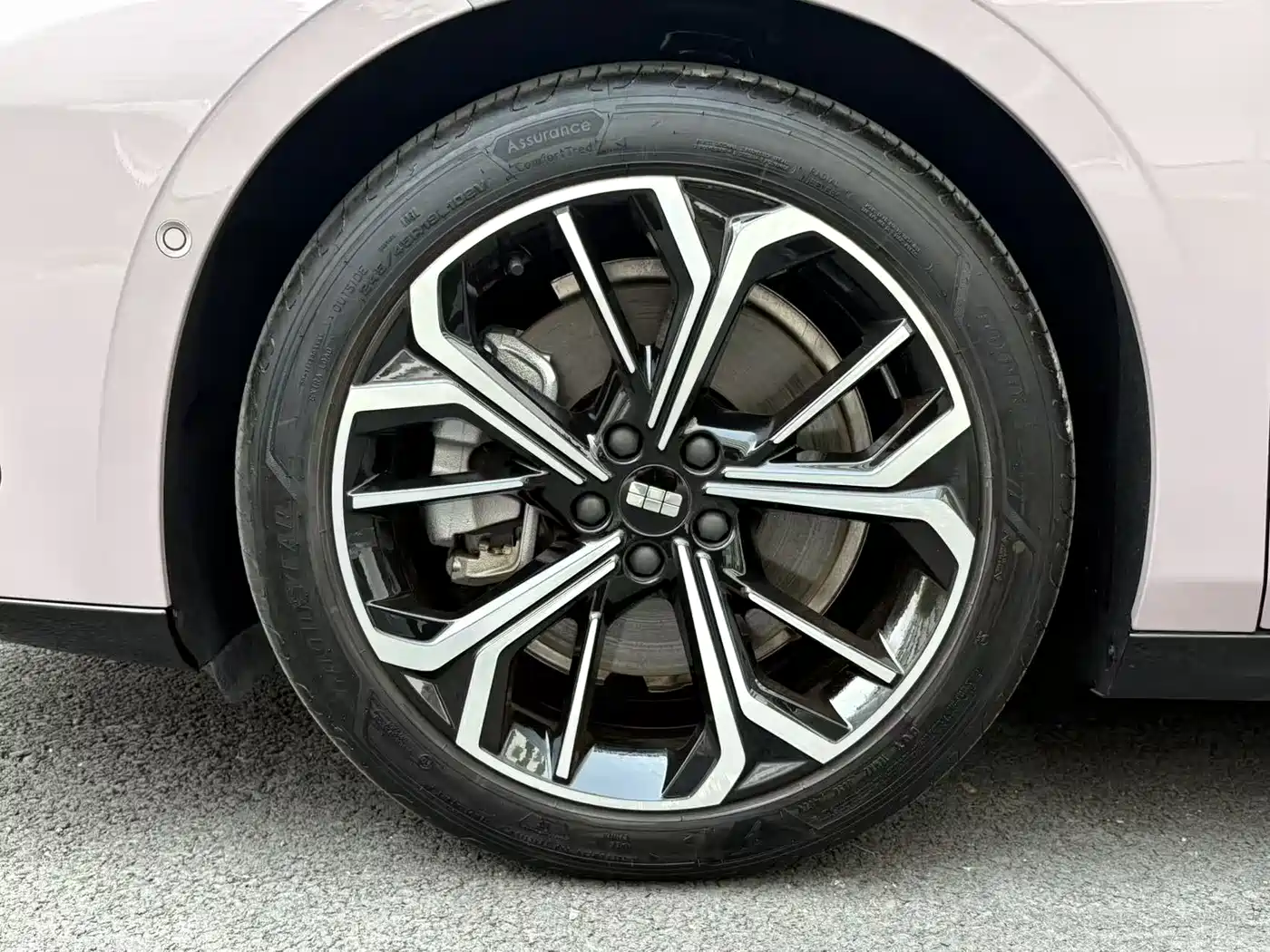 GEELY GALAXY GALAXY E8