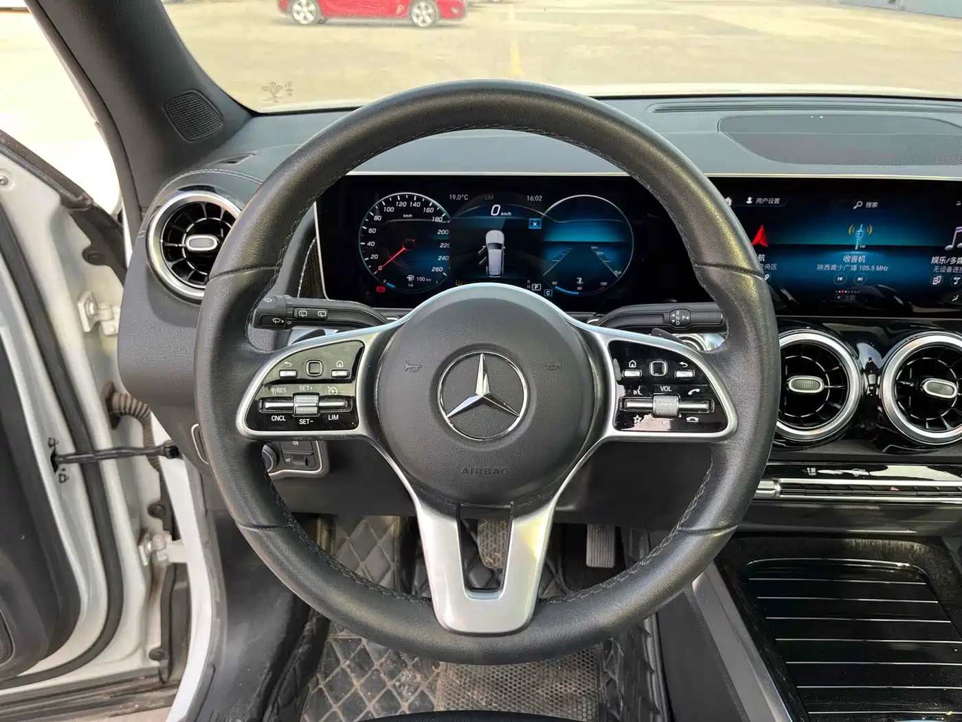 Mercedes-Benz GLB 2020 GLB 200 Dynamic фото 8