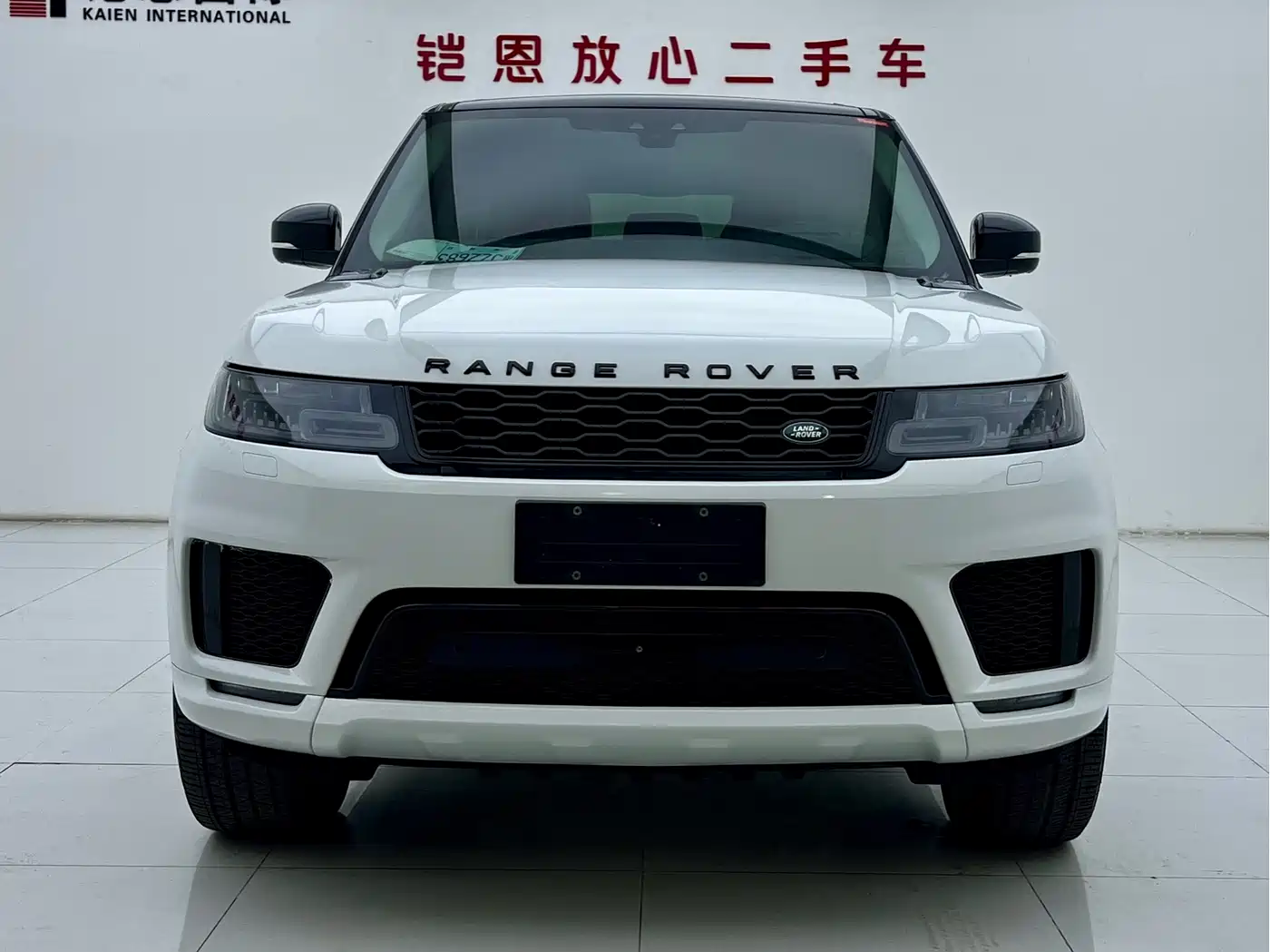 Land Rover Range Rover Sport 2018 3.0 SC V6 Fashion Genesis DYNAMIC фото 2