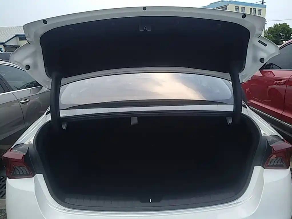 Kia K5 2025 2025 1.5T Premium Edition
