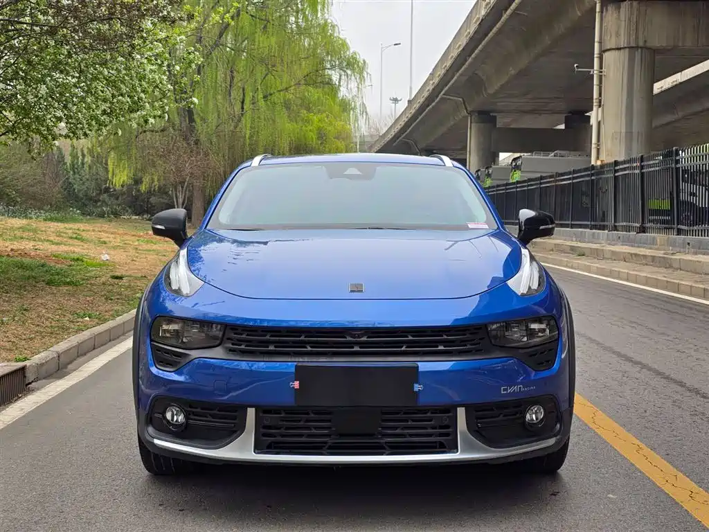Lynk & Co 02 2019 1.5T DCT FWD Jin Pro Version China VI фото 2