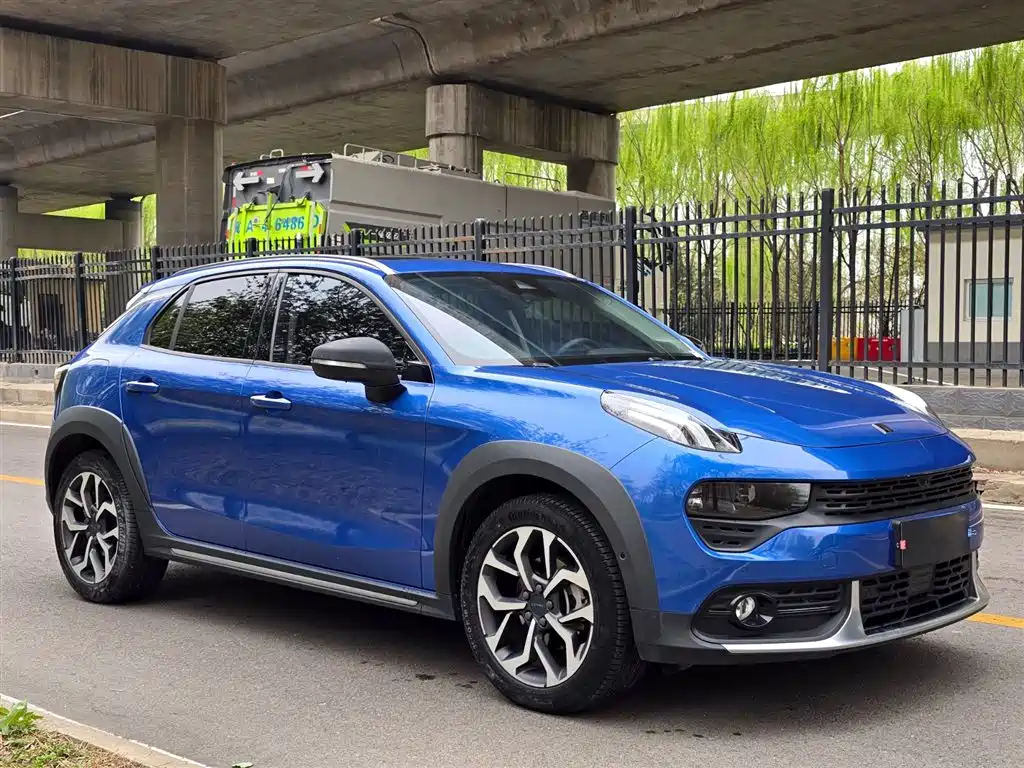 Lynk & Co 02 2019 1.5T DCT FWD Jin Pro Version China VI фото 7