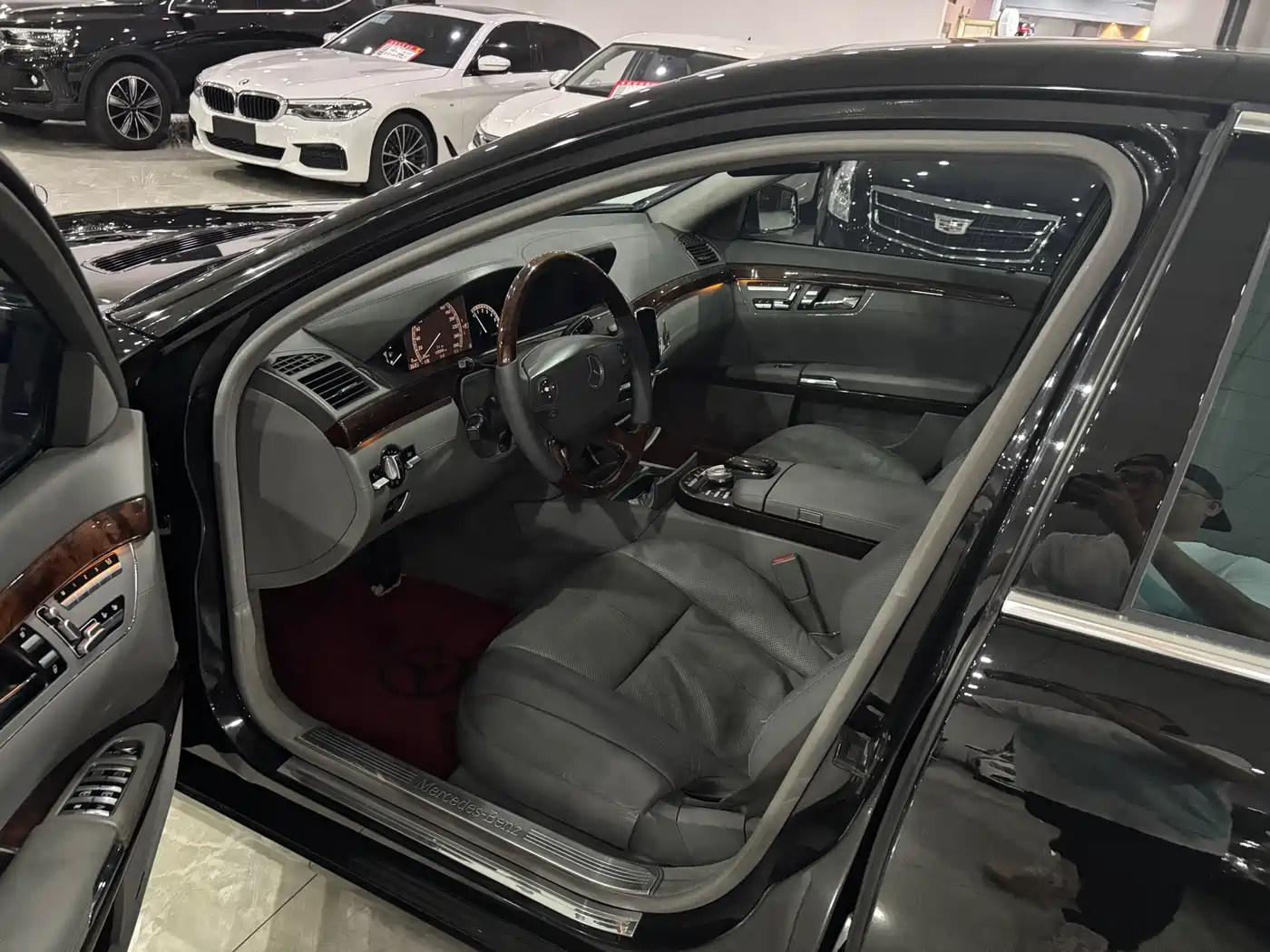 Mercedes-Benz S-Class 2004 S 600 фото 4