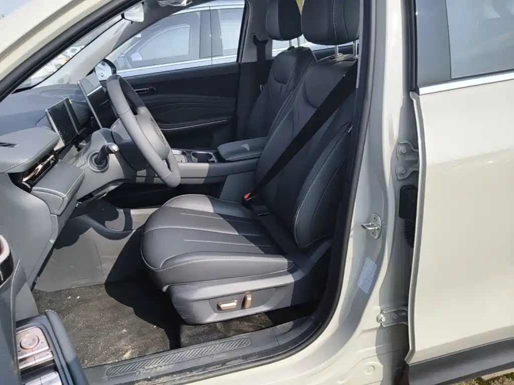 Baojun Yunhai 2026 2026 Model 500km Pure Electric Standard