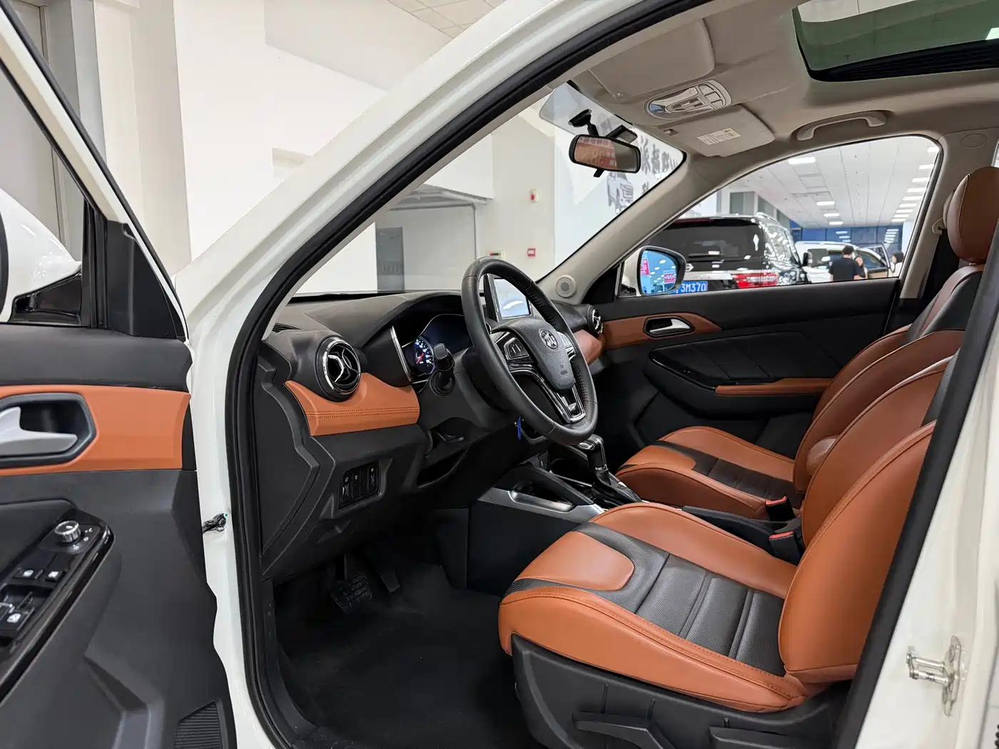 BAIC Senova X35 2017 2016 1.5L Automatic Luxury Edition