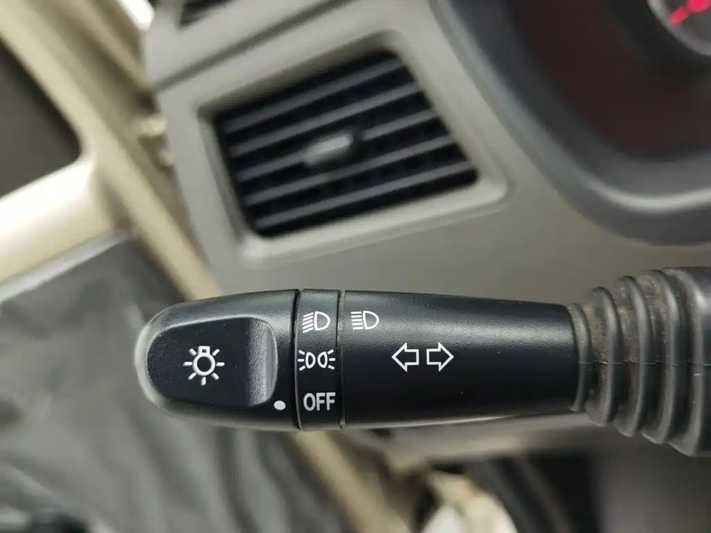 Wuling Motors Wuling Rongguang S 2023 2023 1.5L Base 5/7 Seater