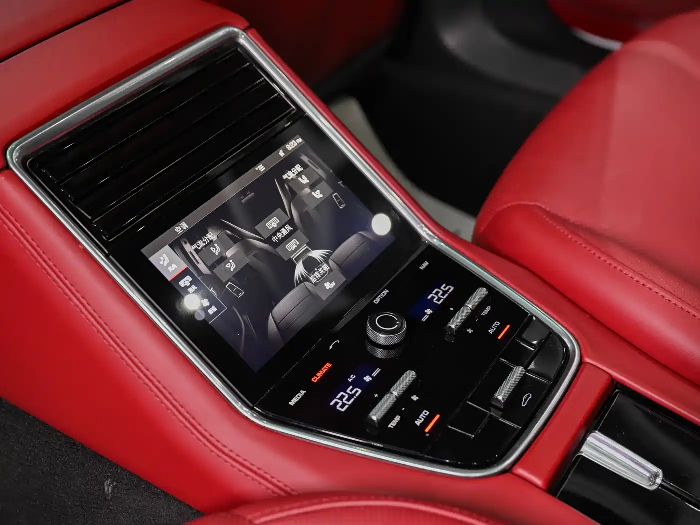 Porsche Panamera 2019 Panamera 2.9T фото 19