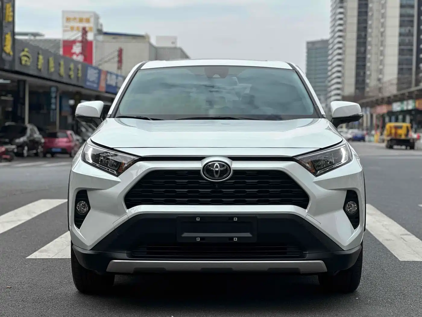Toyota RAV4 Rongfang 2022 2.0L CVT 2WD Trend Plus Edition фото 2