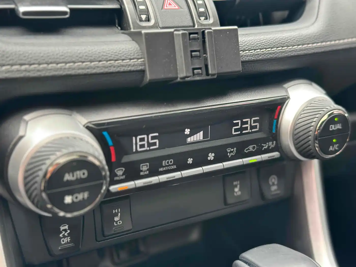 Toyota RAV4 Rongfang 2022 2.0L CVT 2WD Trend Plus Edition фото 14