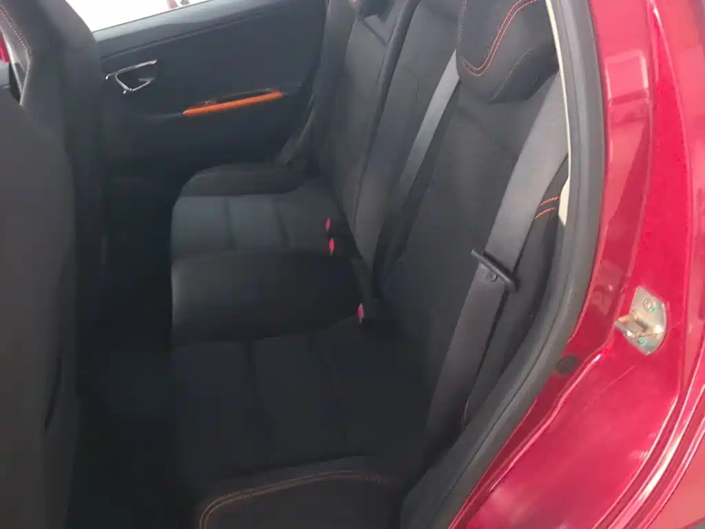 Geely Yuanjing X1 2019 2017 1.3L Auto Fun Edition