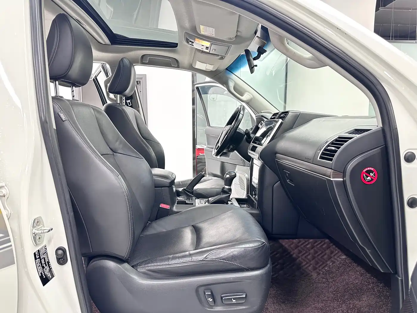 Toyota Prado 2019 3.5L Automatic TX-L Zunxiang Edition фото 14