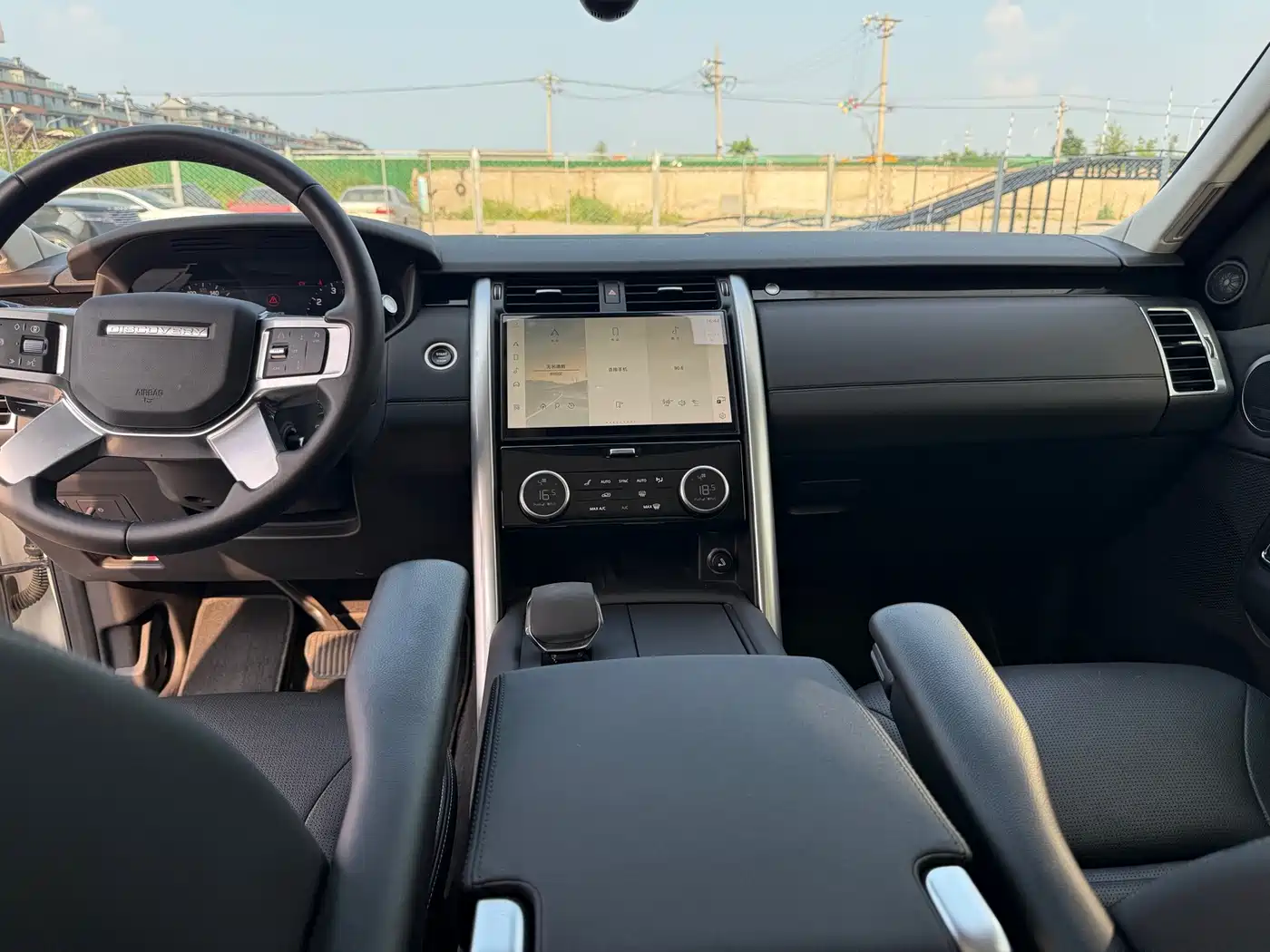 Land Rover Discovery 2024 2024 Model 360PS S