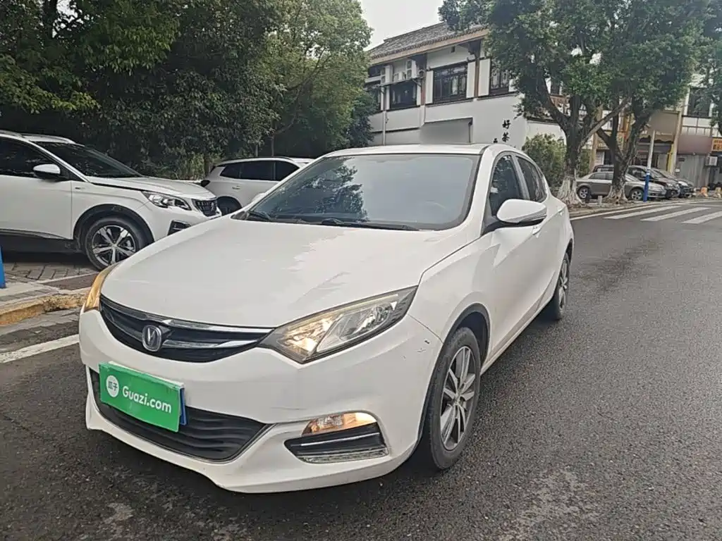 Changan Eado XT 2017 2016 1.6L Manual Stylish Cool Edition