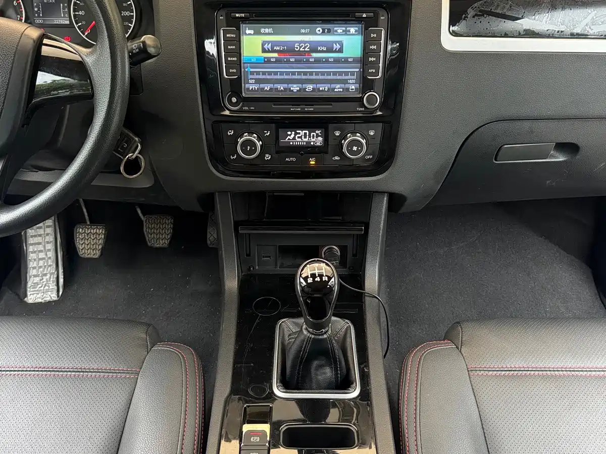 Yema Auto Yema T70 2019 2016 Upgrade 1.8L Manual Comfort