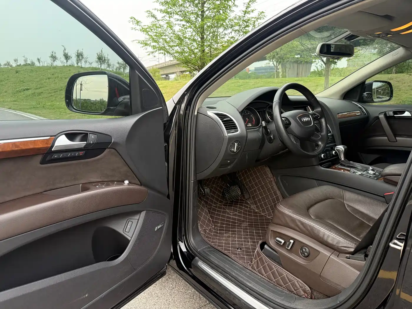 Audi Q7 2015 40 TFSI Classic Edition фото 8