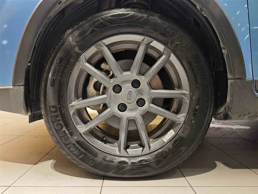 GEELY AUTOMOBILE VISION X3