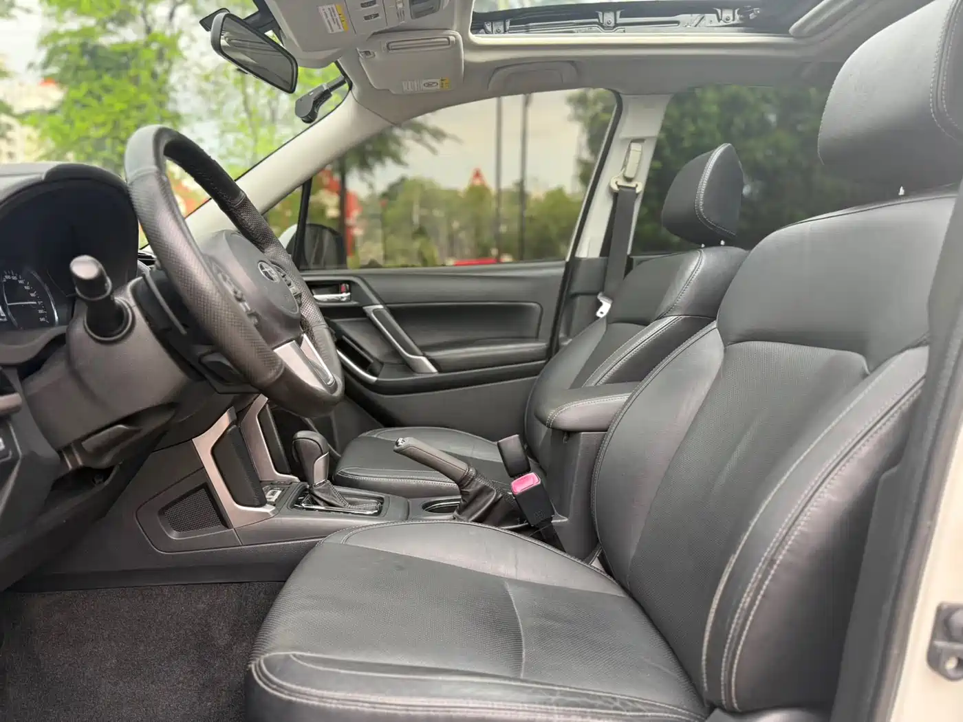 SUBARU FORESTER