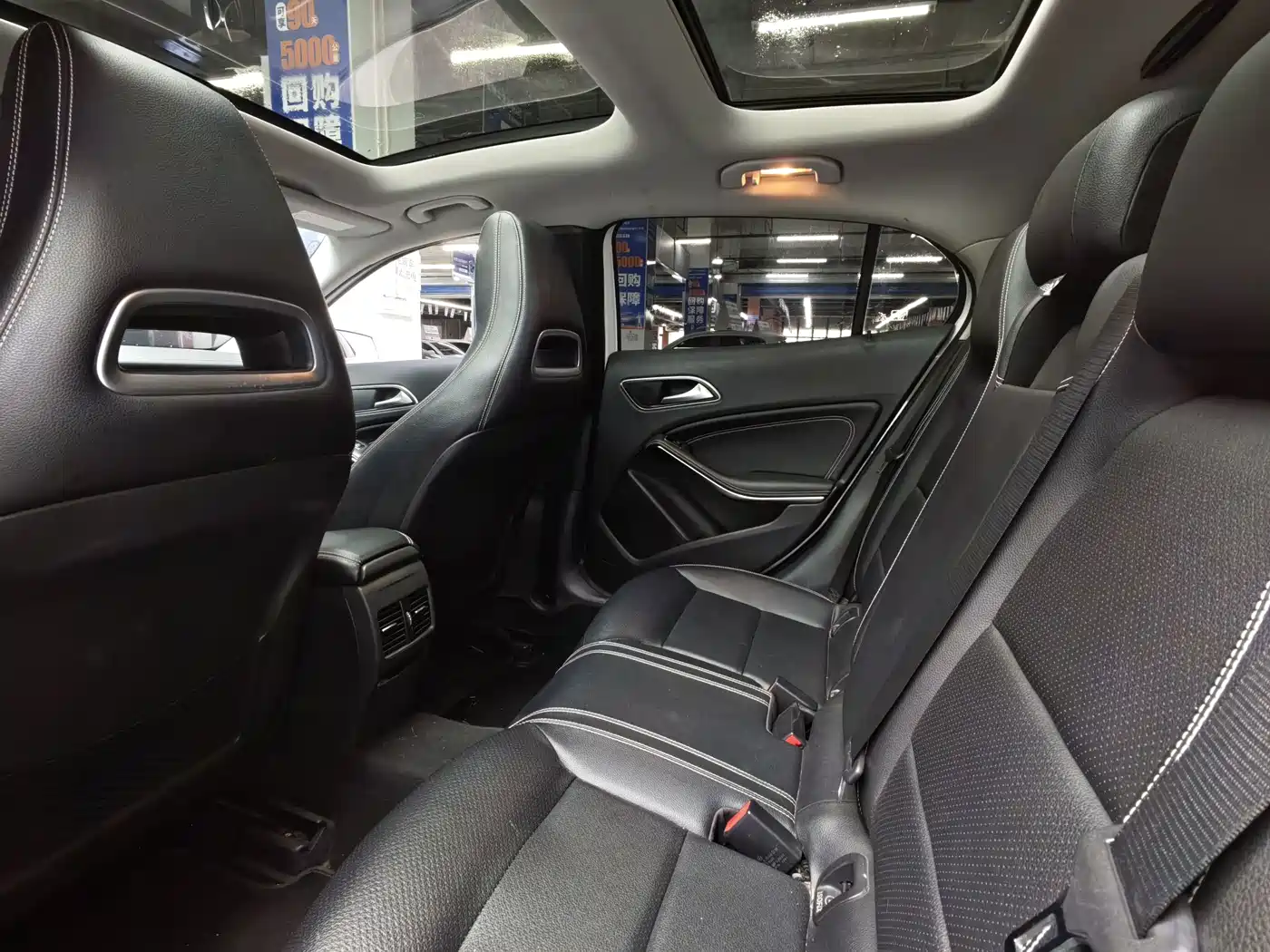 Mercedes-Benz GLA 2015 2016 GLA 200 Fashion