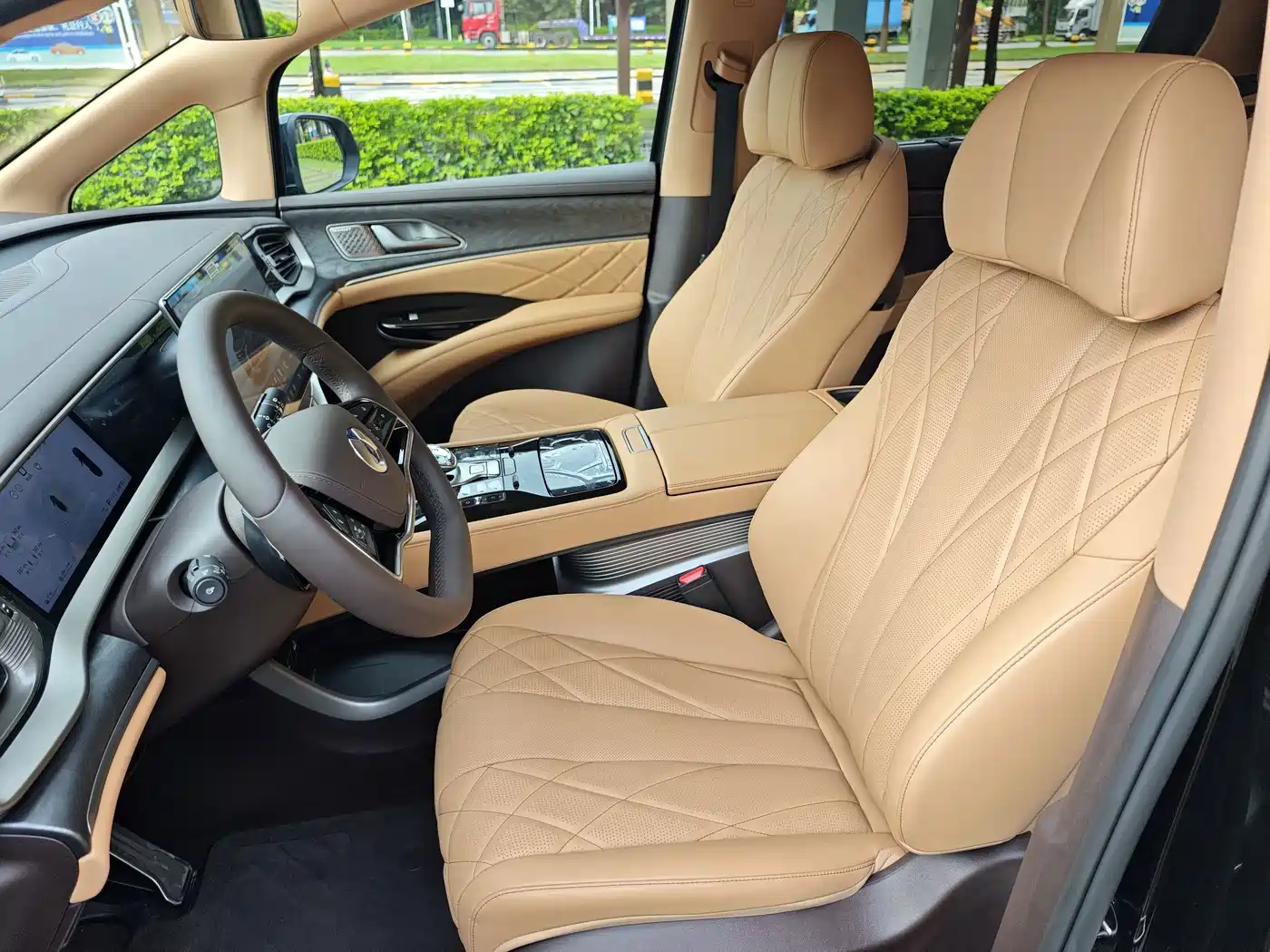 Denza D9 2026 2025 DM-i Smart Driving Edition 1020 AWD Flagship