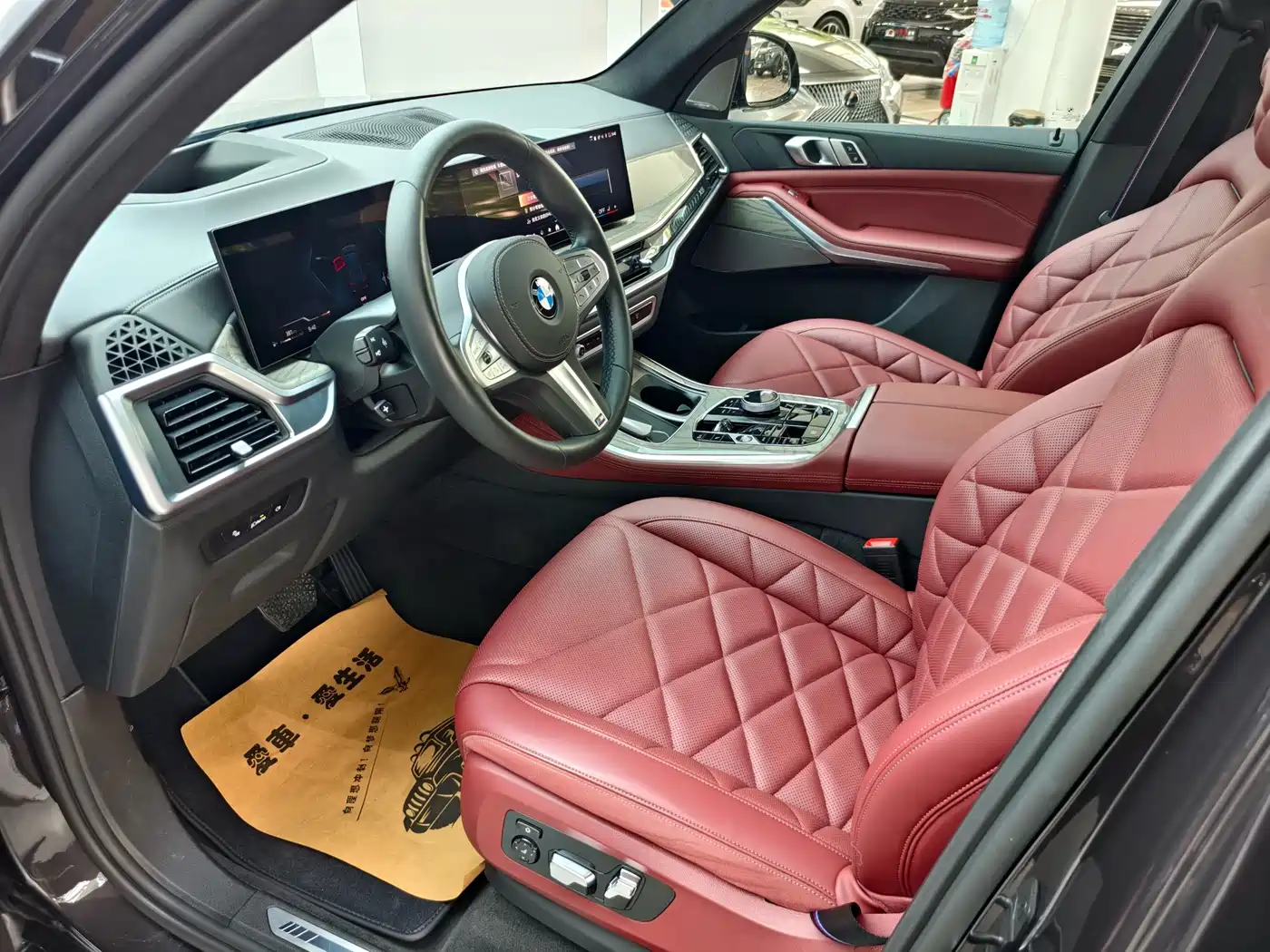 BMW X5 2026 2025 Model xDrive 40Li Exclusive M Sport Blackout Package