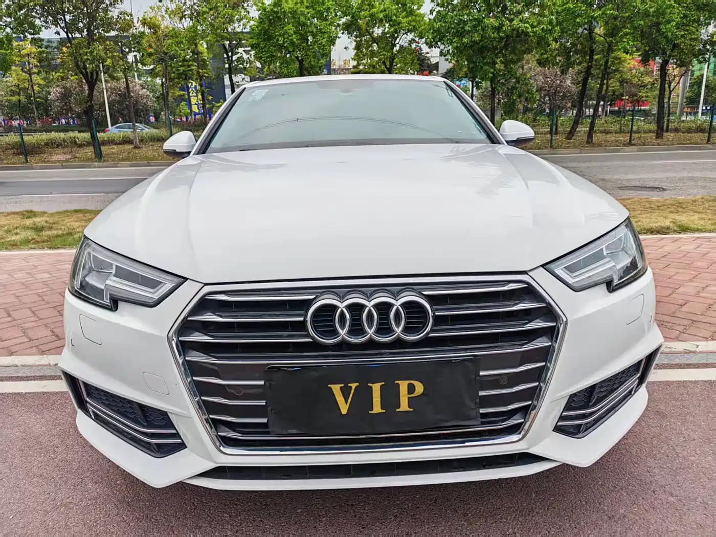 Audi A4L 2019 40 TFSI Progressive (China V) фото 2