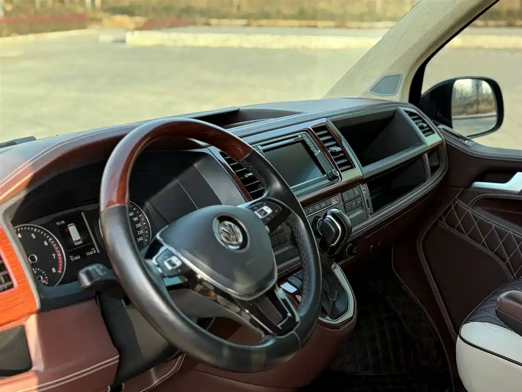 Volkswagen Caravelle 2019 2.0TSI 4WD Luxury 7-seater фото 26
