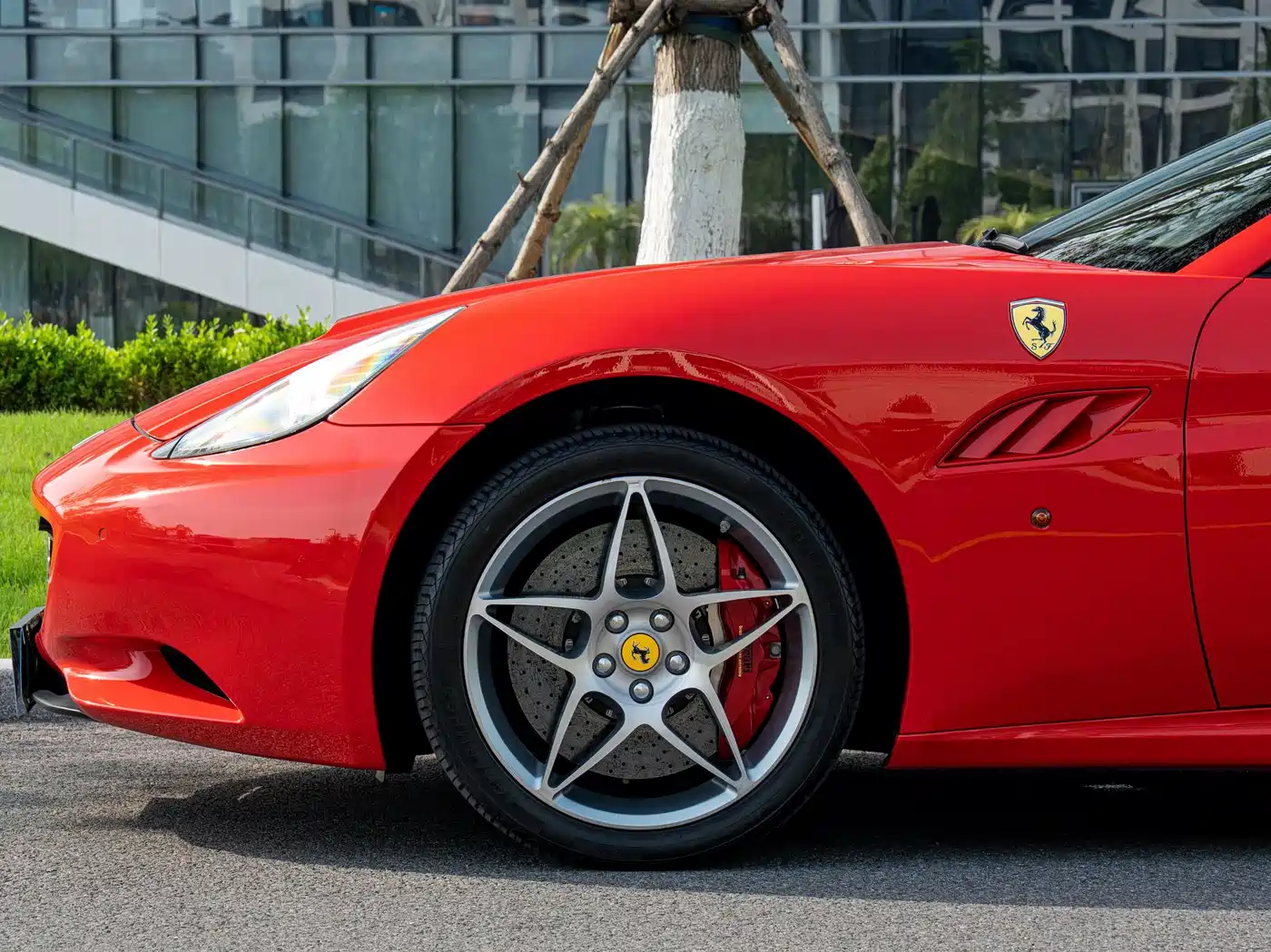 Ferrari California T 2011 2012 4.3L Standard