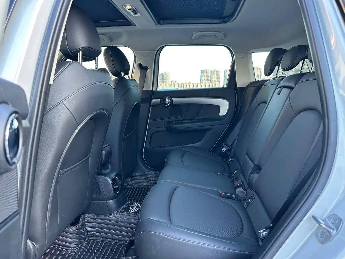 MINI COUNTRYMAN 2022 2022 1.5T COOPER ALL4 Connoisseur