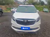 Фото 2 - Buick GL8