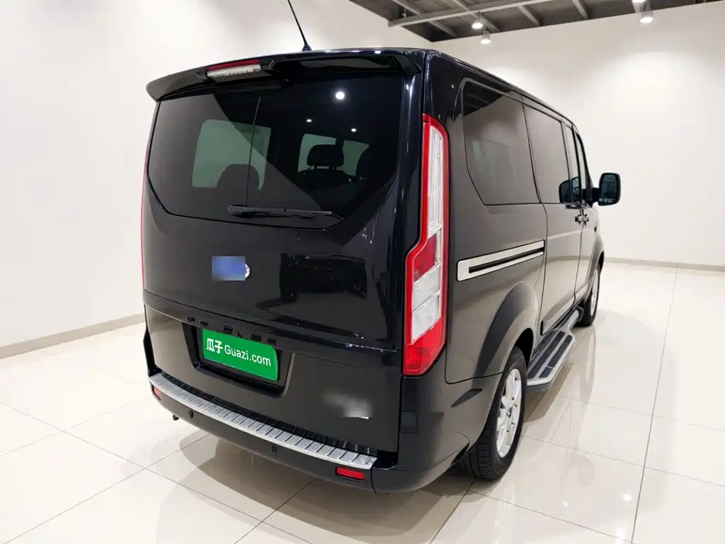 Ford Tourneo 2018 2017 2.0T Automatic Elite Edition