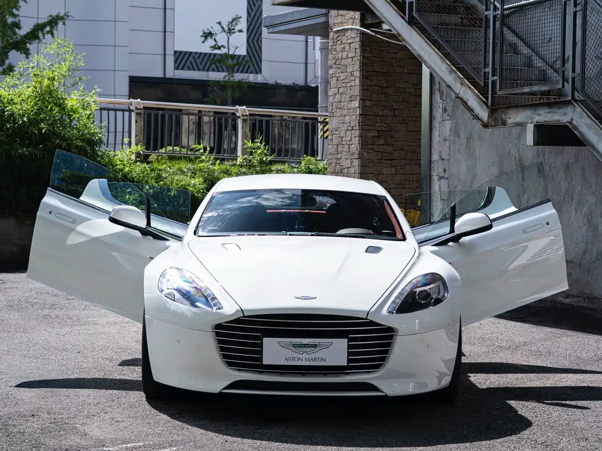 Aston Martin Rapide 2014 2013 6.0L S
