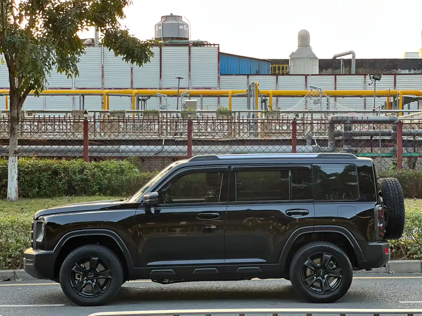 Haval Meng Long NEV 2023 Hi4 102 Explorer Edition фото 3